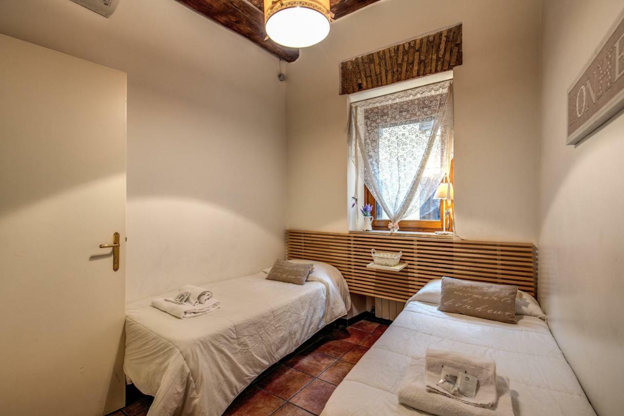 Appartement Magenta Deluxe Moro *